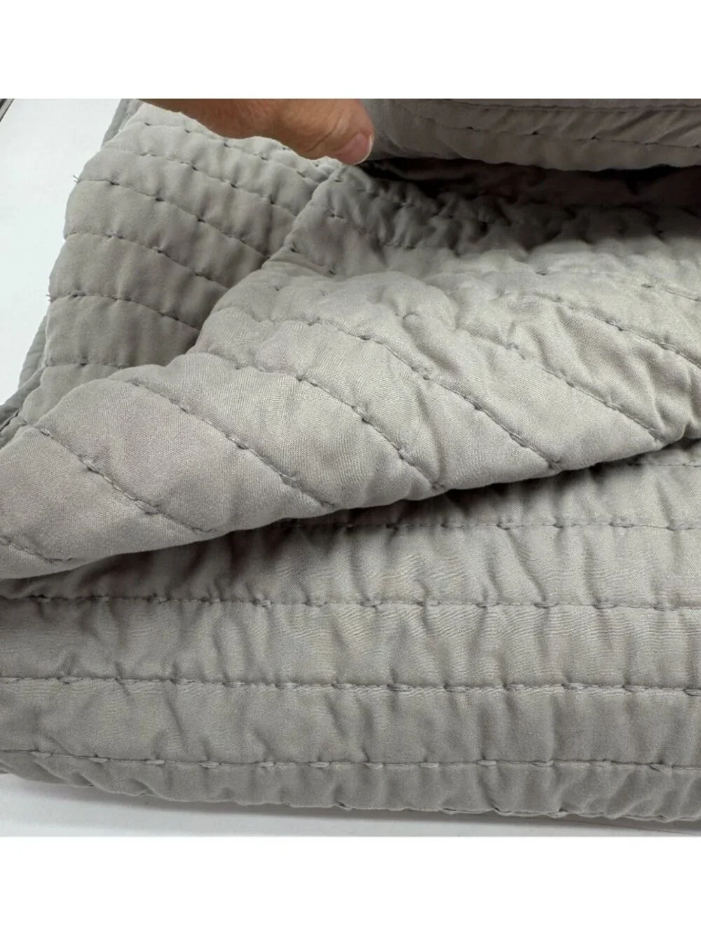 Madison Park Keaton Reversible Quilt Cozy Casual Pick Stitch Minimalist Bedroom